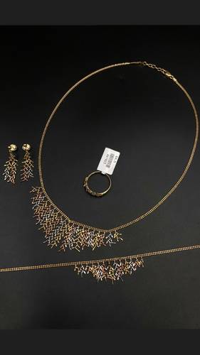 YELLOW GOLD SET K18