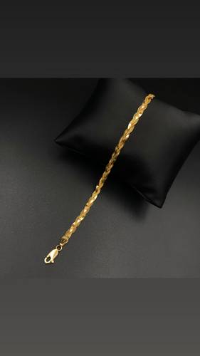 GOLD BRACELET K21