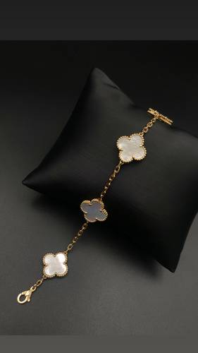 سوارة ذهب عيار 18