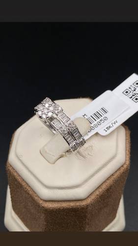 NATURAL DIAMOND TWINS RING WITH GOLD K18