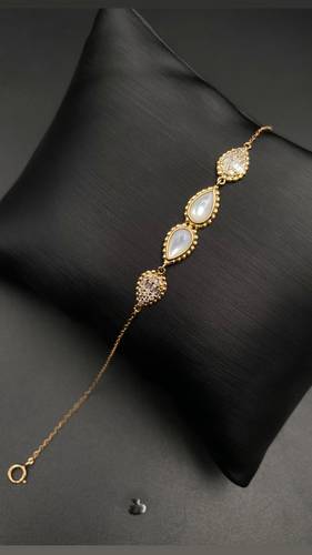 سوارة ذهب عيار 18