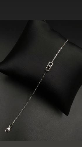 سوارة ذهب أبيض عيار 18