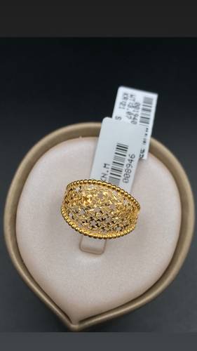 YELLOW GOLD RING K21