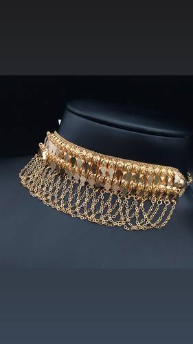 ‎مزنط ذهب عيار 21
