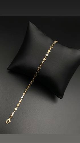 سوارة ذهب عيار 18