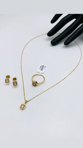 YELLOW GOLD HALF SET K18