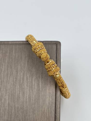 إسوارة ذهب عيار ٢١