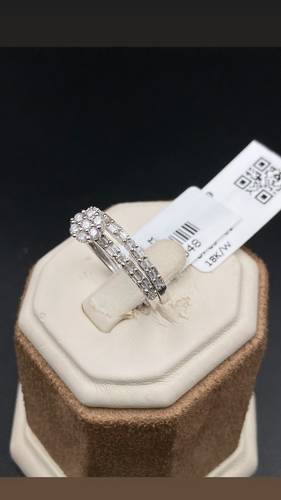NATURAL DIAMOND TWINS RING WITH GOLD K18