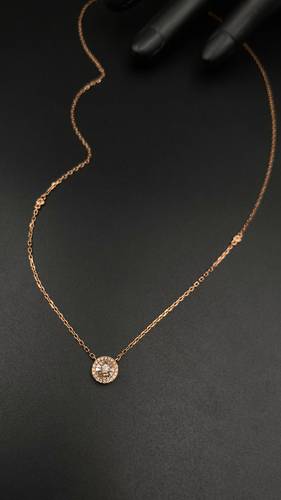 NATURAL DIAMOND NECKLACE WITH GOLD K18