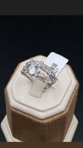 WHITE GOLD RING TWINS K18