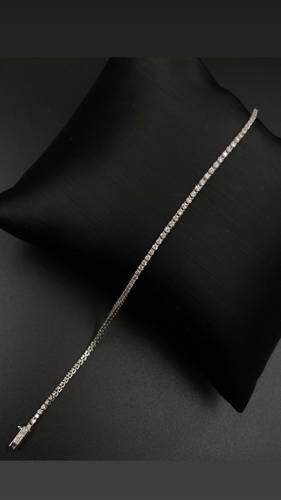 سوارة الماس طبيعي مع ذهب عيار 18