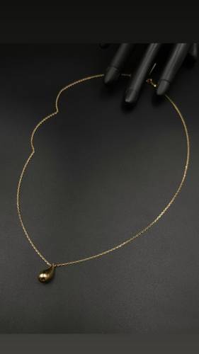 YELLOW GOLD NECKLACE K18
