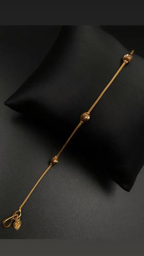 GOLD BRACELET K21