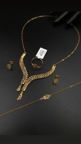 طقم ذهب أصفر عيار 21
