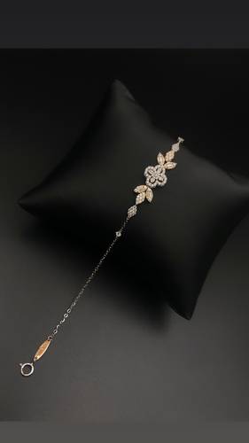 سوارة ذهب عيار 18