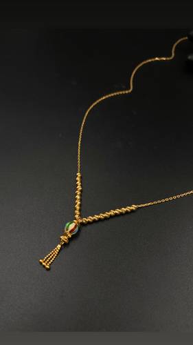 عقد ذهب عيار 21