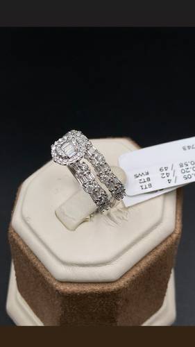 NATURAL DIAMOND TWINS RING WITH GOLD K18