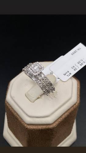 NATURAL DIAMOND TWINS RING WITH GOLD K18