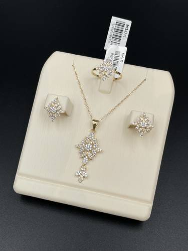 18K GOLD HALF SET 