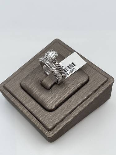 DIAMOND RING - TWINS