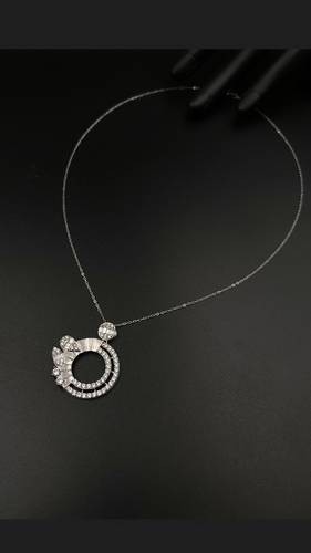 WHITE GOLD NECKLACE K18