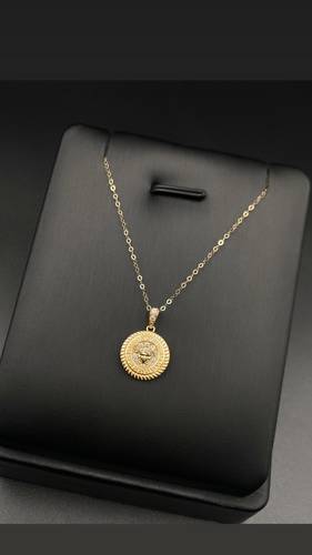 YELLOW GOLD NECKLACE K18