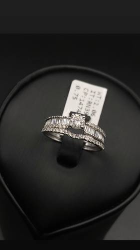 خاتم ألماس طبيعي مع ذهب عيار 18