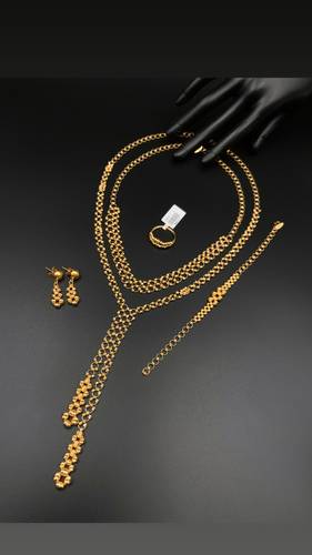 طقم ذهب أصفر عيار 21