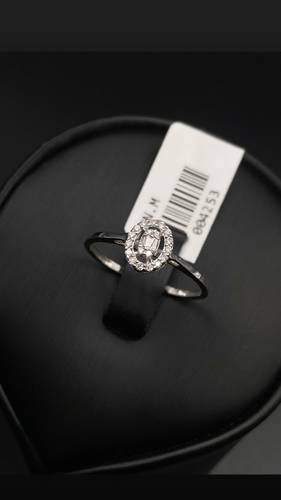 NATURAL DIAMOND RING WITH GOLD K18