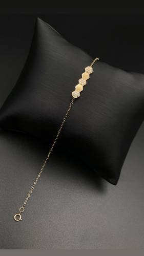 سوارة ذهب عيار 18