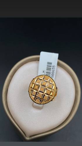 YELLOW GOLD RING K21