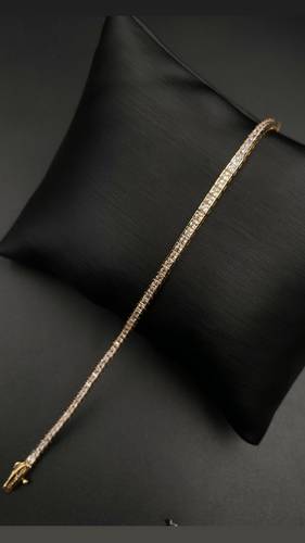 سوارة ذهب عيار 18