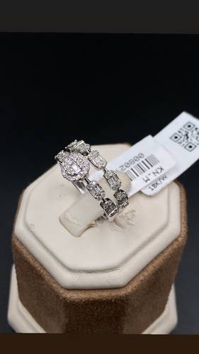 NATURAL DIAMOND TWINS RING WITH GOLD K18