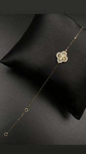 سوارة ذهب عيار 18
