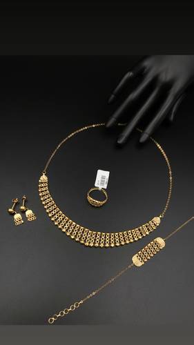 طقم ذهب أصفر عيار 21