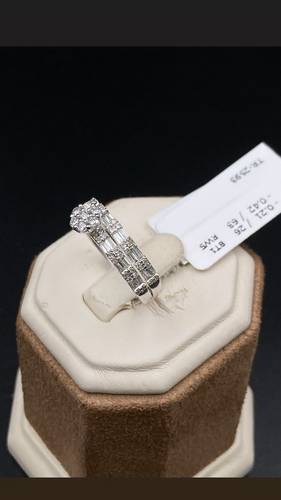 NATURAL DIAMOND TWINS RING WITH GOLD K18