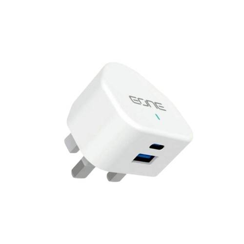 رأس جداري EONE بمنفذ USB ومنفذ Type C بقوة 20W