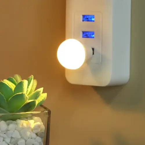 مصباح صغير  يعمل على ال USB