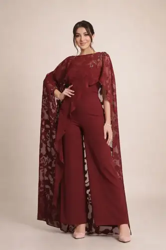 جمبسوت عودي مع قطعه شيفون مزخرفه