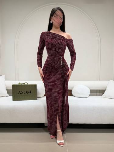 فستان اليسا عودي  - (XS) الخصر 24 انش : الصدر 30 انش