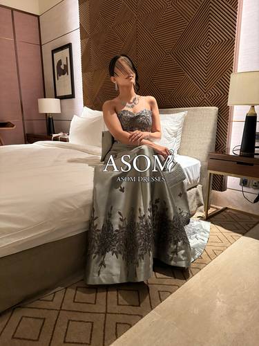 فستان مارا - (XXXL) الصدر:١٠٢سم , الخصر:٩١سم