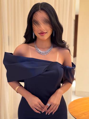 فستان غنى - (XXXL) الصدر:١٠٢سم , الخصر:٩١سم