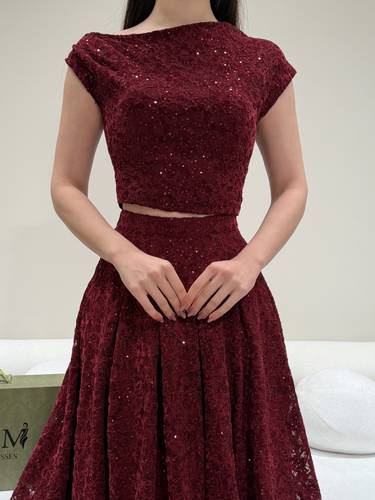 طقم اسوم  - (XS) الخصر 24 انش : الصدر 30 انش