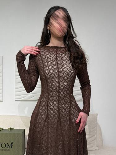 فستان فصوص استرتش بني - (XXXXL) الخصر 38 انش : الصدر 44 انش