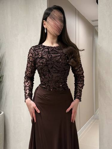فستان غزل - (XS) الخصر 24 انش : الصدر 30 انش