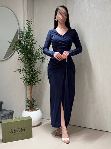 فستان كحيلة  - (XXXXL) الصدر:١٠٨سم , الخصر:٩٧سم
