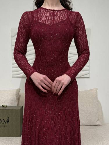 فستان استرتش عودي - (XXXXL) الخصر 38 انش : الصدر 44 انش