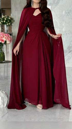فستان فاتن - (XXXXL) الصدر:١٠٨سم , الخصر:٩٧سم