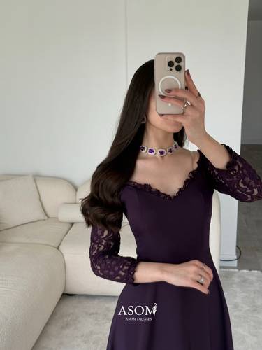 فستان اماليا - (XS) الخصر 24 انش : الصدر 30 انش