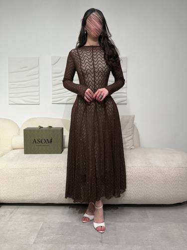 فستان فصوص استرتش بني - (XXXXL) الخصر 38 انش : الصدر 44 انش